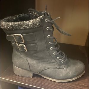 Lace up Boots